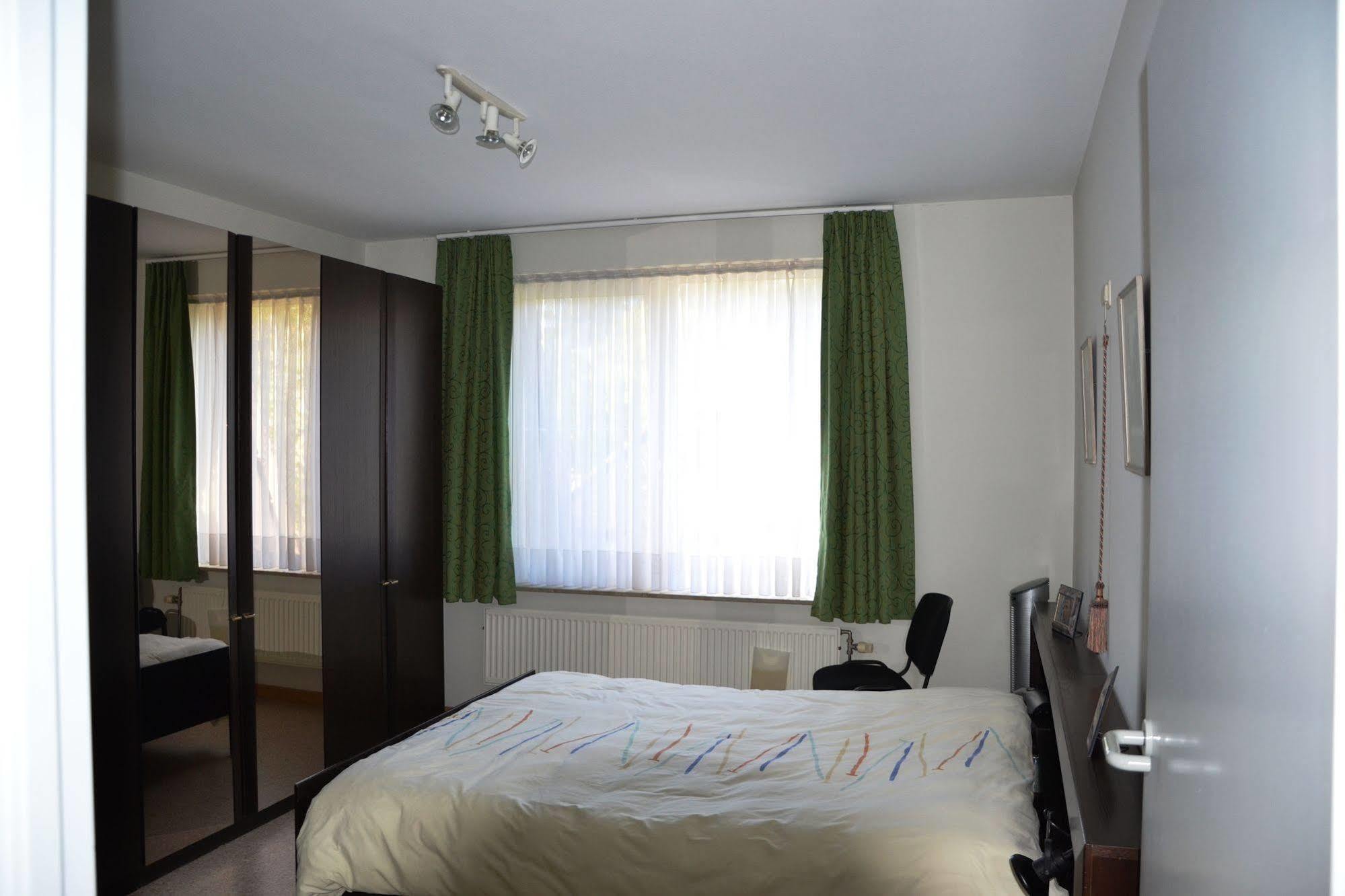 Lindehof Serviced Flats Zoersel Extérieur photo